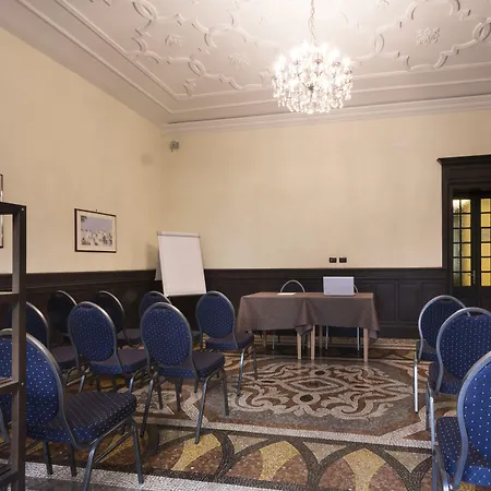 Отель & Centro - Stazione Porta Susa Турин