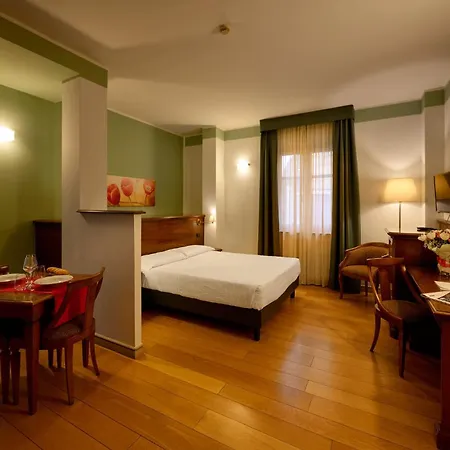 فندق & Centro - Stazione Porta Susa 3*