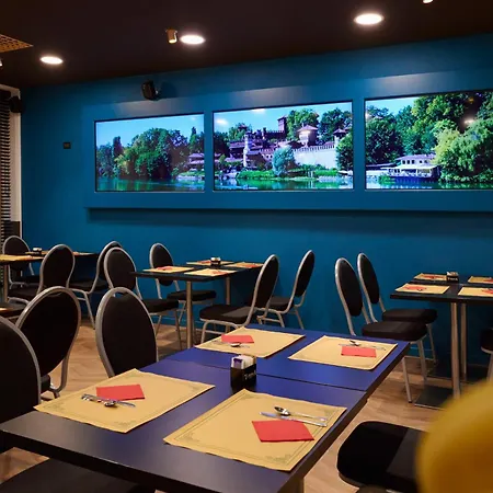 & Centro - Stazione Porta Susa 3*