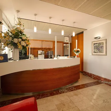 فندق & Centro - Stazione Porta Susa