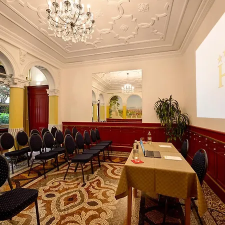 & Centro - Stazione Porta Susa فندق تورينو