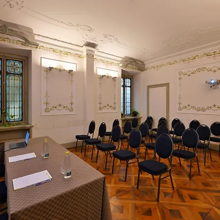 فندق & Centro - Stazione Porta Susa تورينو