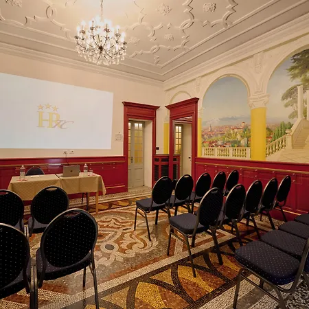 Hotell & Centro - Stazione Porta Susa 3*
