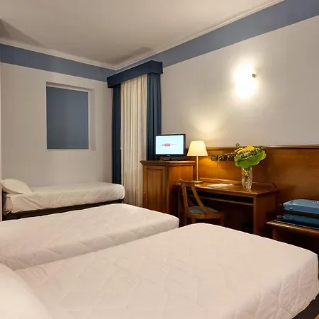 & Centro - Stazione Porta Susa Hotel 3*
