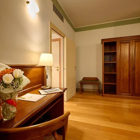 & Centro - Stazione Porta Susa Hotel