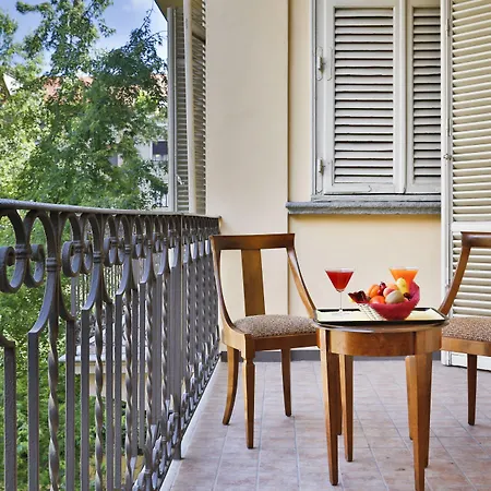 & Centro - Stazione Porta Susa 3*