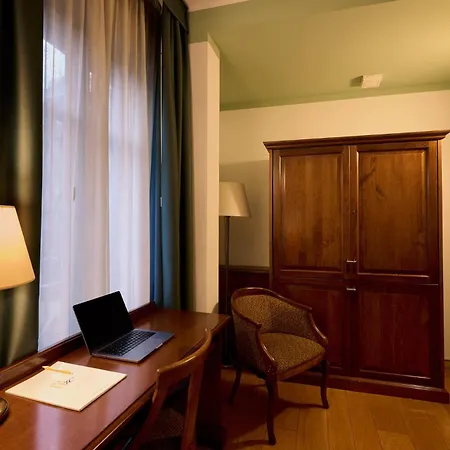 & Centro - Stazione Porta Susa Otel Torino