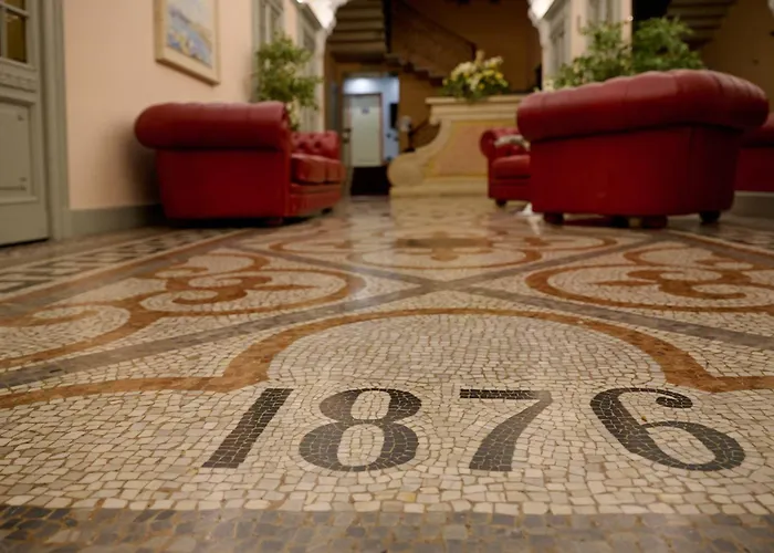 & Centro - Stazione Porta Susa 3* Torino